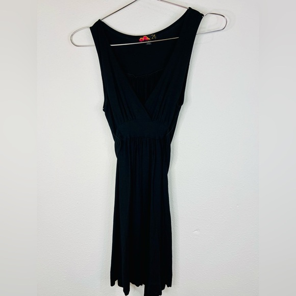 Forever 21 Black Sleeveless V-Neck Mini Dress Small Adjustable Waist Boho Style - Picture 4 of 15